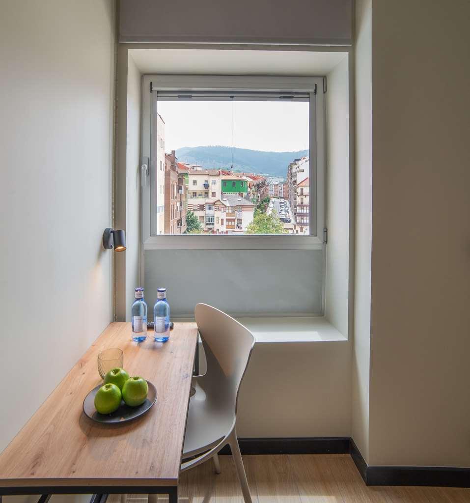 Hotel Bed4U Bilbao Szoba fotó